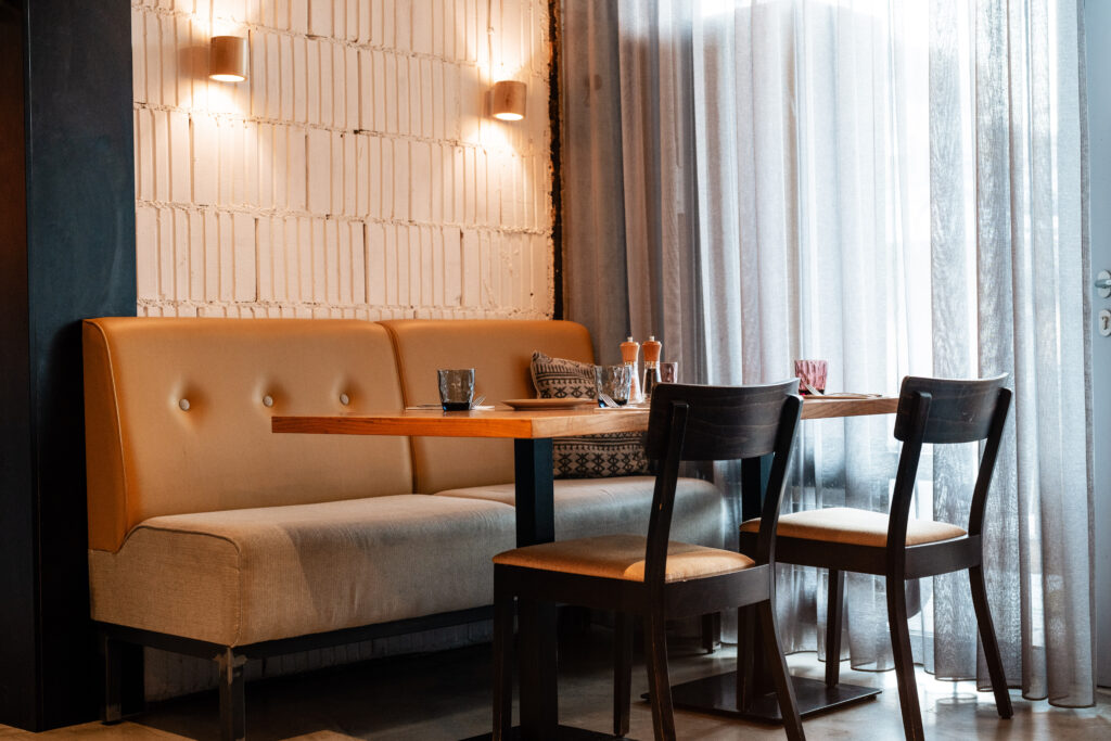Klidné posezení v restauraci IL Morso